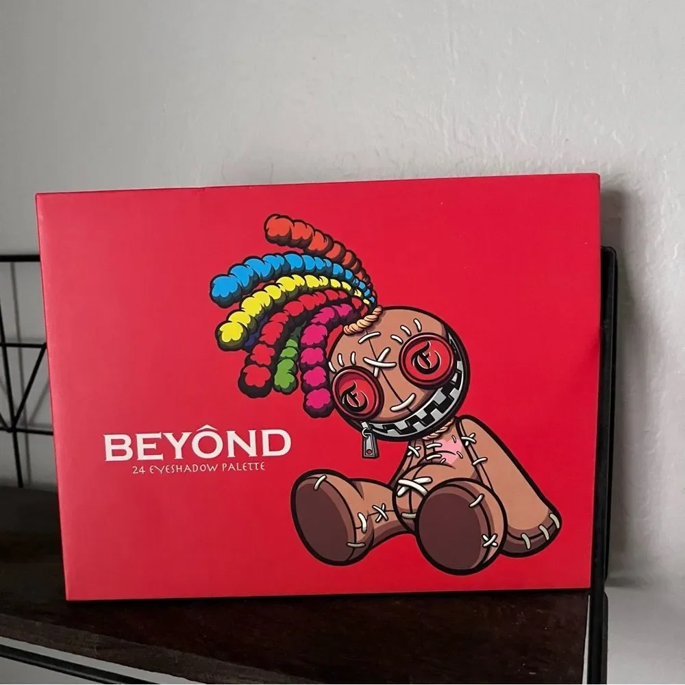 Beyond 24R Shimmer and Matte Eyeshadow Palette